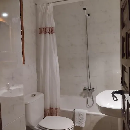 Condado De Miranda 公寓 米兰达德尔卡斯塔尼亚尔